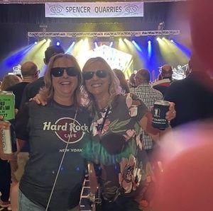 Meet your Posher, Deb